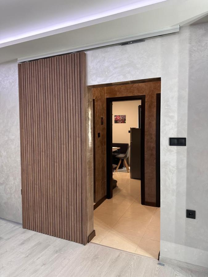 Елегантен Двустаен Апартамент Four Seasons Burgas Exterior photo